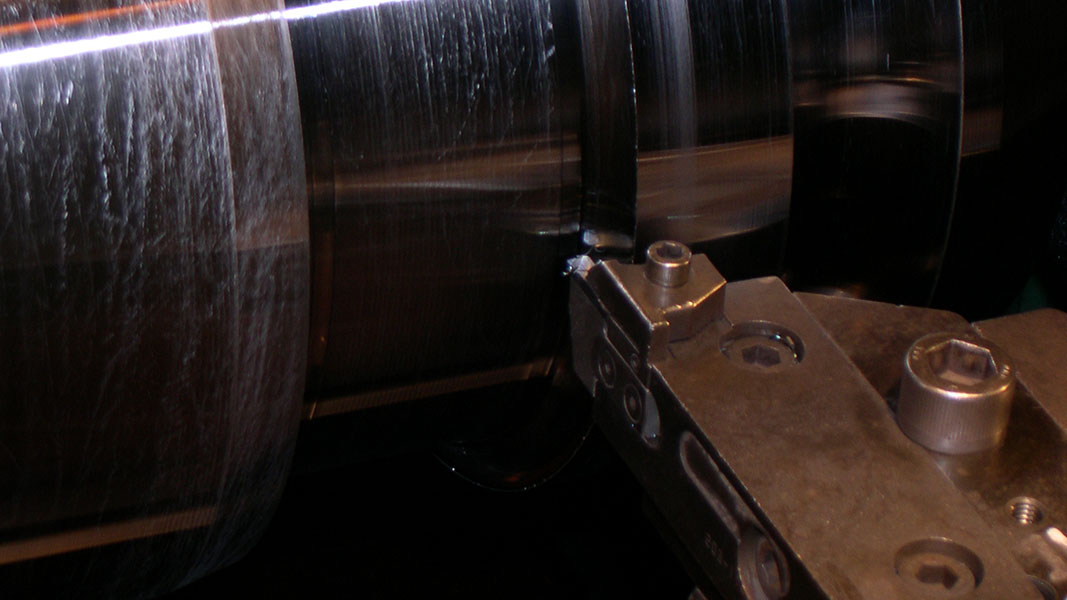 Greenleaf insert used in heavy turning application